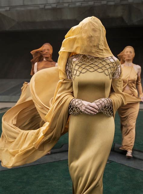 The Costumes Of Villeneuves Dune History Texture Storytelling