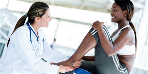 An assistant sports medicine nurse in your area makes on average $76,441 per year, or $1,768 (2%) more than the national average annual salary of to estimate the most accurate annual salary range for assistant sports medicine nurse jobs, ziprecruiter continuously scans its database of millions of. Average Salary Sports Medicine Doctor Canada - Sport ...