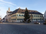 Geisenfeld, Klosterbrauerei am Stadtplatz, erbaut 1747 (25.12.2015 ...