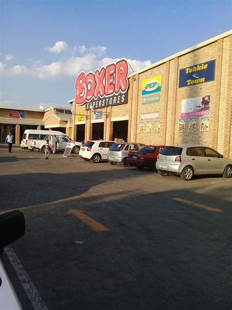 Boxer Centre In The City Vryburg