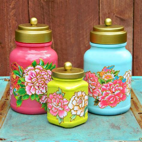 Memory keeping, misc crafts, seashell crafts, seashell decor. Ginger Jars Diy · How To Make A Jar · Decorating on Cut ...