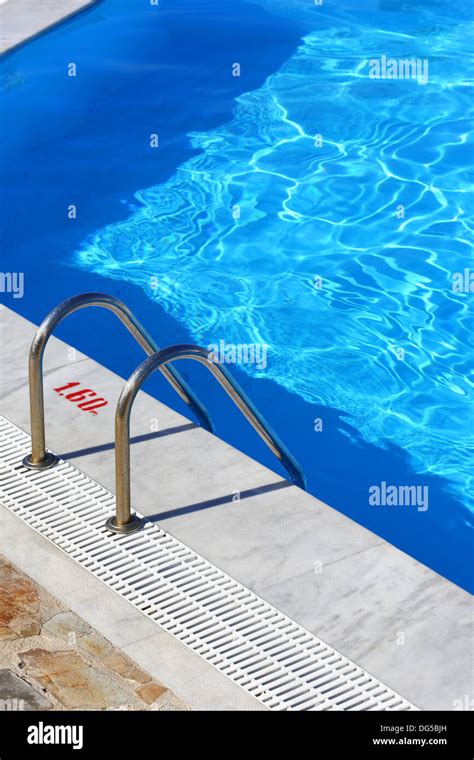 Swimming Pool With Crystal Clear Blue Water Stock Photo Alamy
