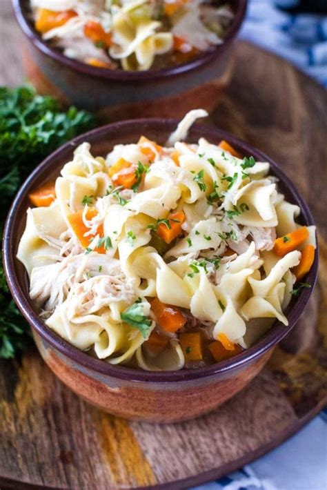 An easy, healthy recipe for the best crock pot chicken noodle soup! Crockpot Chicken Noodle Soup - Julie's Eats & Treats