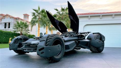 This Real Life Batmobile Has 700 Horsepower And Spits Flames Nerdist