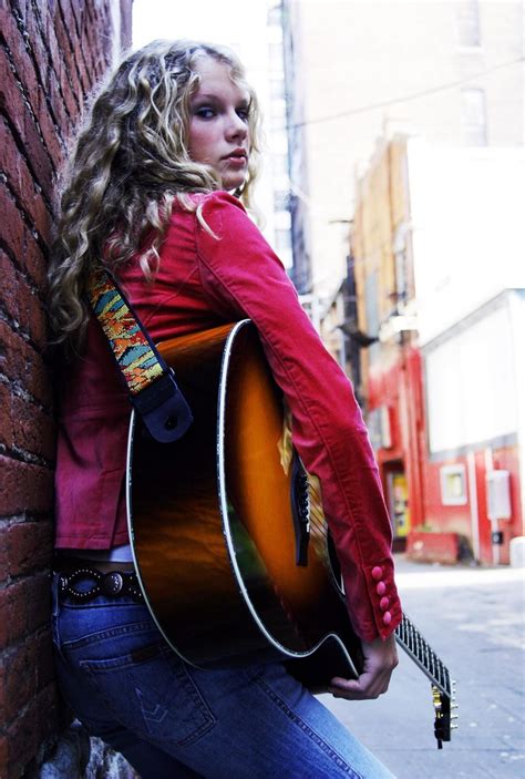 Only high quality pics and photos. Taylor Swift, Age 15 - Photos - Rare photos of Taylor ...