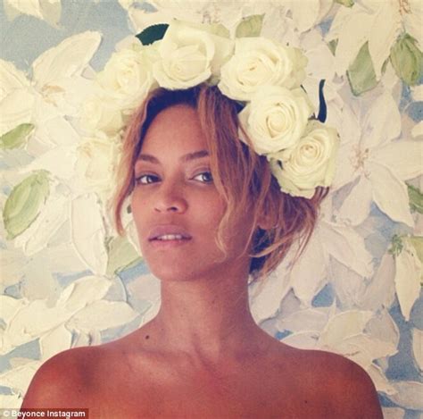 Beyoncé Wears A Crown Of Roses While Revealing Her Natural Beauty With
