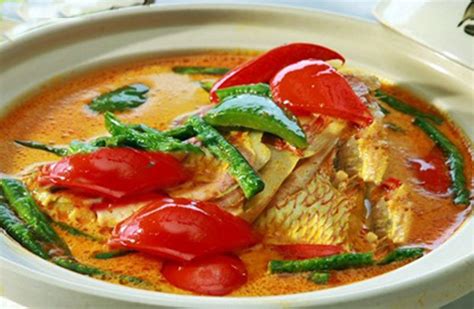 Kari ikan sedap dimakan bersama sambal belacan dan ikan goreng. Resepi Cara Masak Gulai Ikan Merah Lezat Ala rumah Makan ...