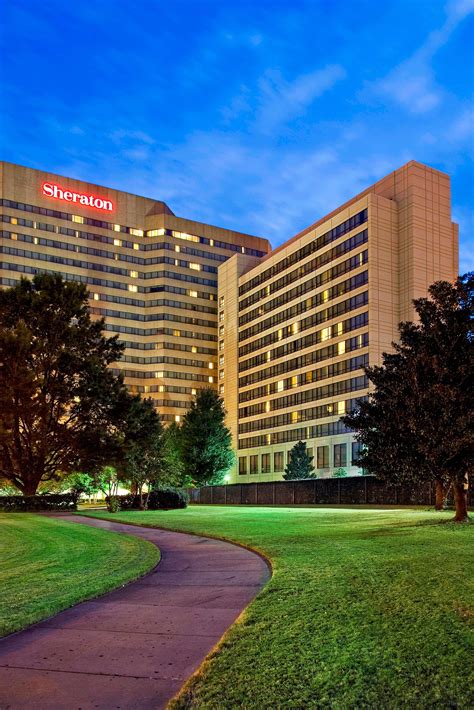 Sheraton Memphis Downtown Hotel First Class Memphis Tn Hotels Gds Reservation Codes Travel