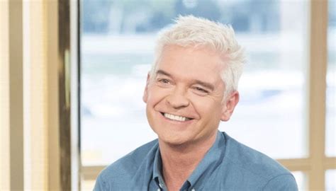 phillip schofield ‘definitely ready to get back on this morning