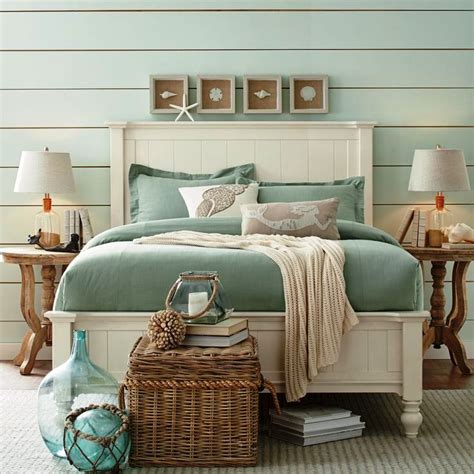 Many people tend to choose beach themed bedrooms since bedrooms are also synonymous with here are a few tips as to how you can turn your bedroom into a beautiful beach themed one in some. Fresh Atmosphere Beach Themed Bedroom for Girls ...