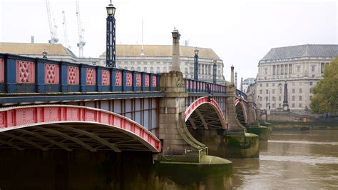 Lambeth Bridge London