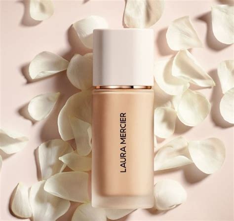 Laura Mercier Launches Real Flawless Weightless Perfecting Foundation