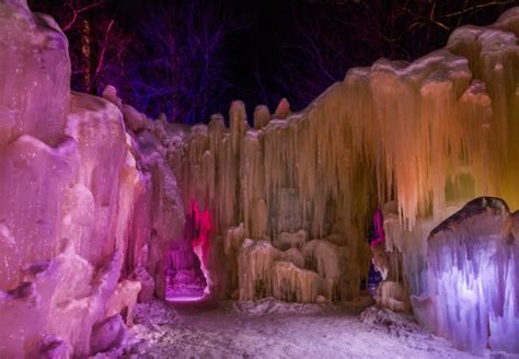 14 Breathtaking Ice Formations That Prove Winter Is The Most Beautiful