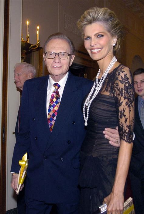 Larry king's bio and facts like bio, famous for, birthday, parents, siblings, net worth, wife, wives, married, children, john singleton, heart attack, health, news, hair, live, now, jr, career, tv, radio, host, awards, peabo, age, height, body measurements, wiki and more can also be found. Larry King Loses 2 Children Within Weeks Of Each Other ...