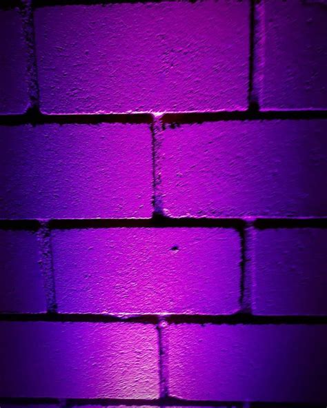 Cheio De Wallpaper Nesse Lugar Purple Wallpaper Wall