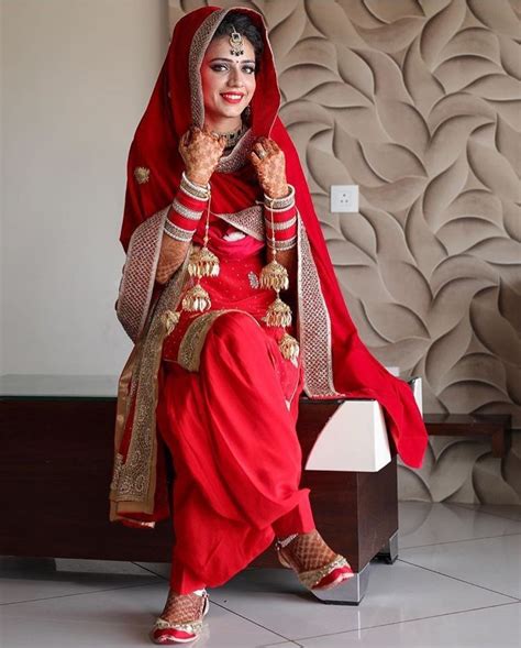 Pin By Shafaq Ghaffar On Punjabi Groom Nd Bride Patiala Suit Wedding Bridal Suits Punjabi