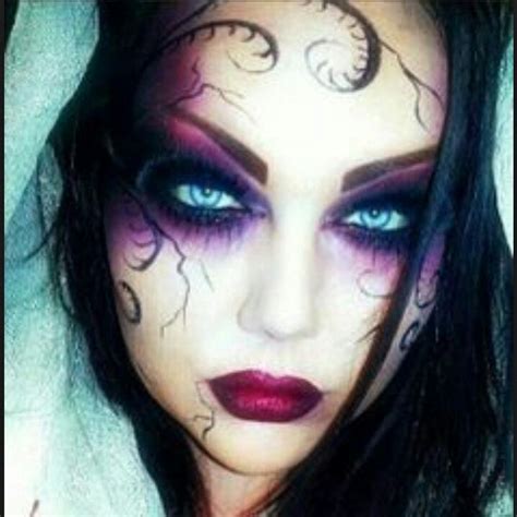 Dark Queen Beautiful Halloween Makeup Halloween Makeup Scary