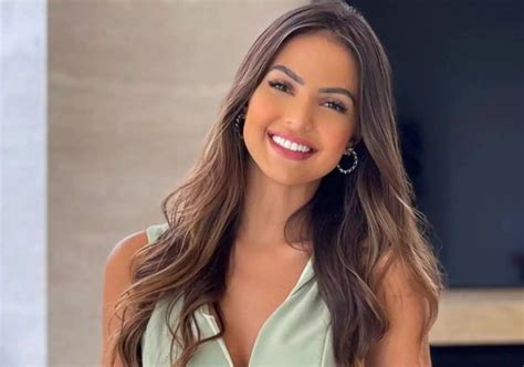 Brazilian Influencer Luana Andrade Dies After Liposuction Complications