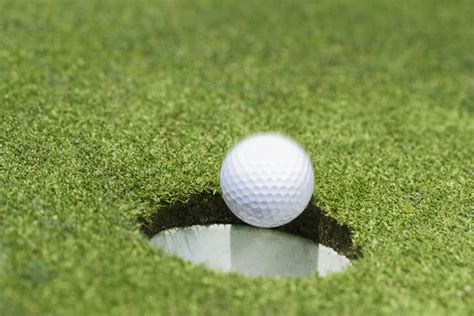 What Are Your Odds Of Making A Hole In One In Golf