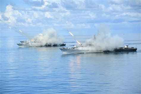 Tni Al Latihan Latihan Perang Di Pantai Todak Dabo Singkep Kepulauan