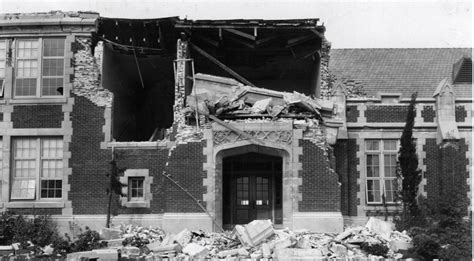 A magnitude 3.5 earthquake centered near fontana shook some southern californians awake early saturday morning. What the 1933 Long Beach earthquake taught us about California's seismic future - Orange County ...