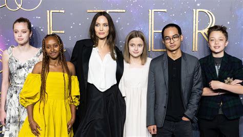 Ile Dzieci Ma Angelina Jolie Niektóre Chcą Zmienić Nazwisko Plejadapl