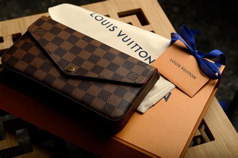 Louis Vuitton Class Action Regarding Virtual Try On Privacy To Proceed