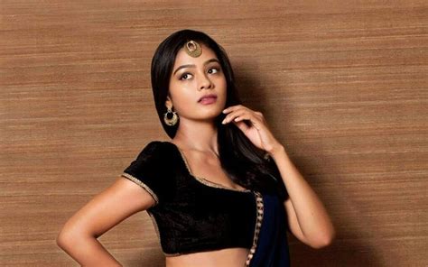 Gayathrie Wiki Biography Age Movies Images News Bugz