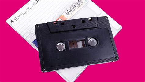 Here's How Many Of You Punks Still Use Cassettes To Tape Music Off The Radio | Telekom ...