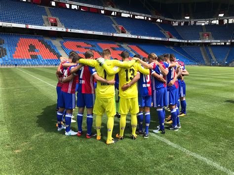 Zhegrova hits sion for six with a great run across the box before finishing into the corner. Der FCB nimmt einen zweiten Anlauf | TagesWoche