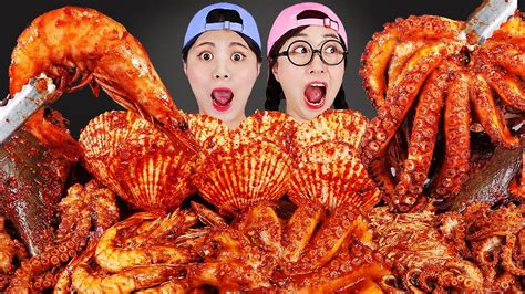 Spicy Seafood Boil Mukbang Dona Youtube