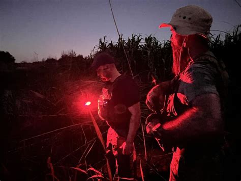 Is Texas Militia Fighting Human Trafficking Or Just Racist Los