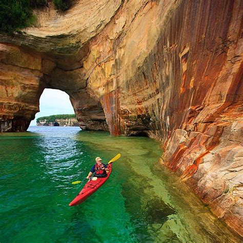 Top Things To Do In Michigans Upper Peninsula Pictured Rocks