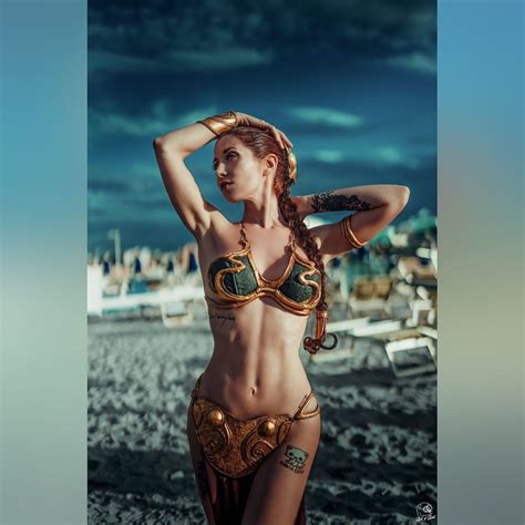 Slave Leia By Lucilla Dry Martini Story Viewer