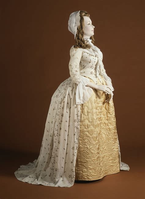 Womans Robe A Langlaise Lacma M80138 1700 Fashion Historical
