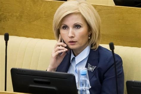 Russian Lawmakers Decriminalize Some Domestic Violence Infonews
