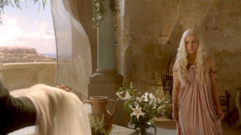 Daenerys Targaryens Fashion Evolution Through Game Of Thrones — How
