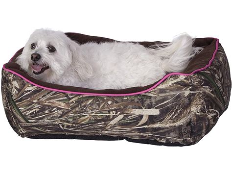Round dog bed featuring the officially licensed camouflage pattern extra from realtree. Dallas Manufacturing Co. Realtree Box Pet Bed for Dogs and ...