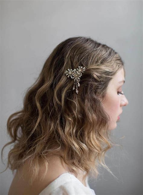 So, let's see a few cute hairstyles for long hair that cool hairstyles for long hair. Art deco dangle bobby pin - Style #804 | Art deco hair ...
