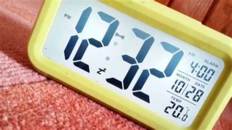 Couple Find Spy Camera Hidden In Digital Clock Pointed At Bed In