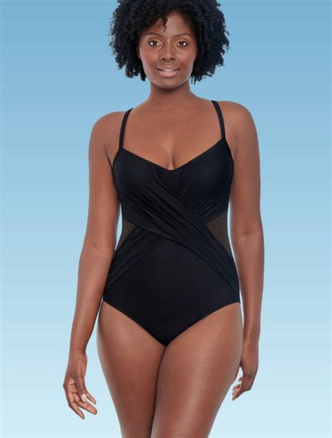 17 Slimming One Piece Swimsuits That Look Extra Flattering In Photos Us Weekly