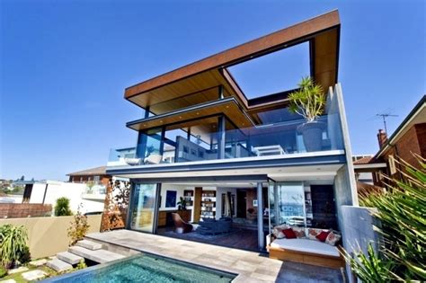 Modern Beach House With Glass Front And A Wonderful Sea View Interior