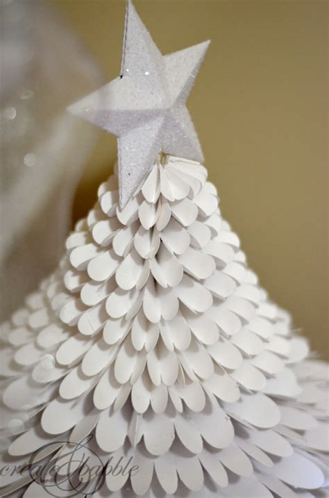 Diy Pretty Little Christmas Trees Made With Card Stock