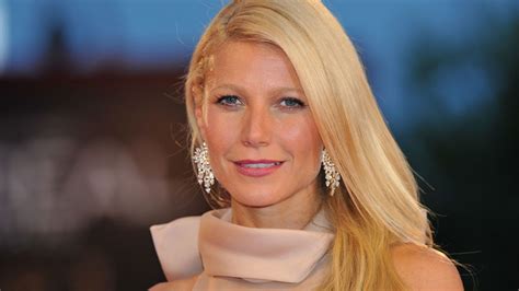 Gwyneth Paltrow Shares Rare Family Photos And Her Son Moses Looks So Grown Up Hello