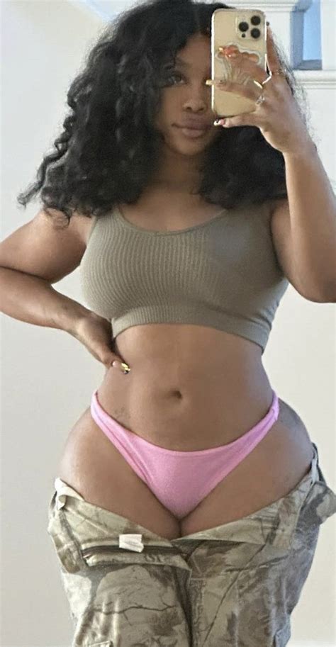 sza looking sexy and thick cufo510