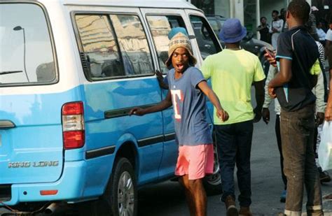 Jornal De Angola Notícias Trabalho De “lotadores De Táxi” Está A Crescer Na Capital Do País