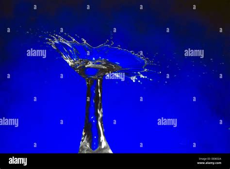 Abstract Water Splash Stock Photo Alamy