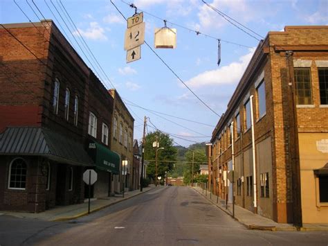 These Are 13 Of The Coolest Small Towns In Kentucky