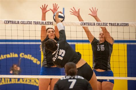 College Volleyball Blazers Bounced By Clippers In Straight Sets The