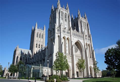 Top 15 Largest Cathedrals In The World